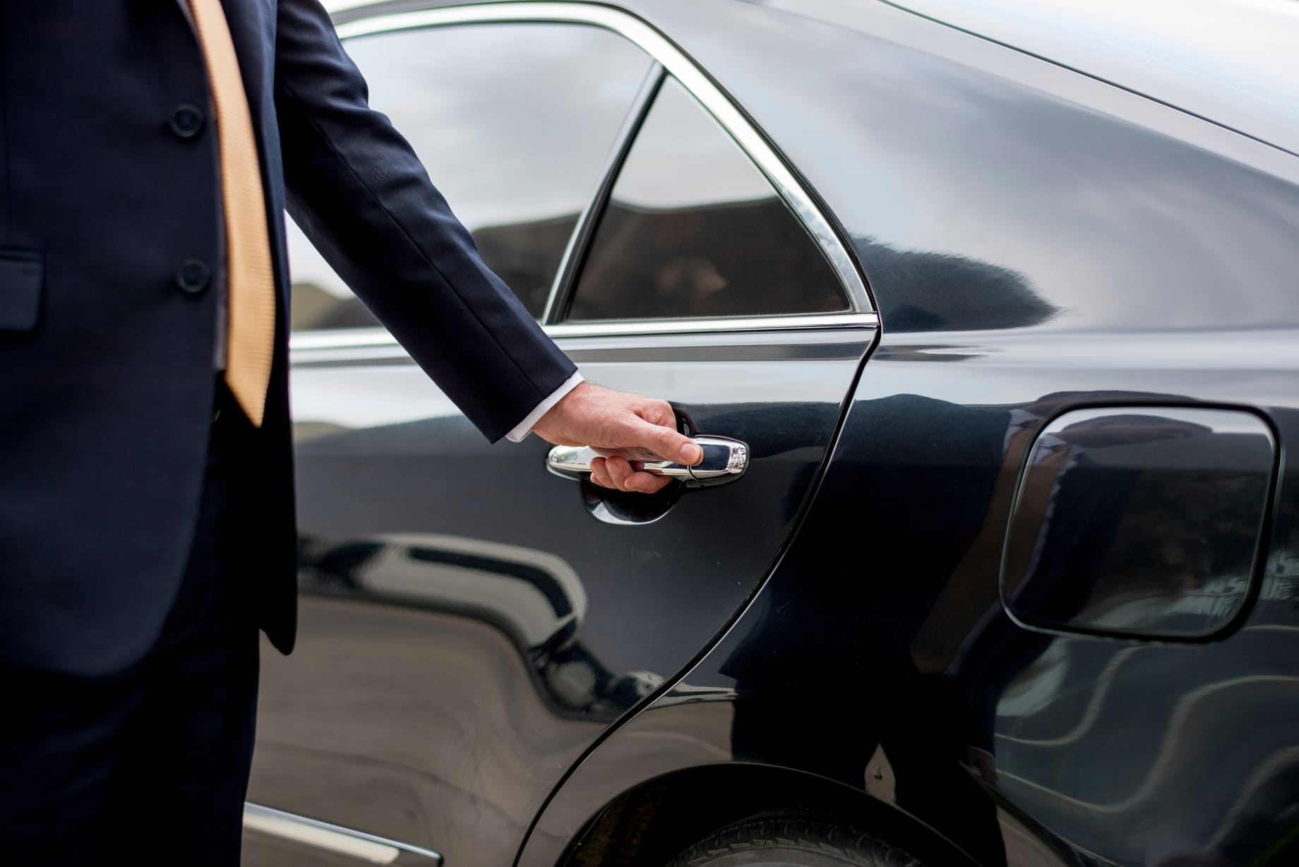 Mise à disposition véhicule avec chauffeur pour mariage à Toulouse